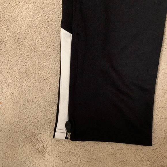 NWT UA Youth Track Pants, Size Small - Picture 3 of 4
